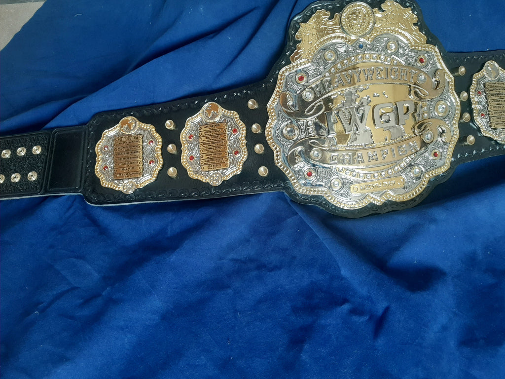 IWGP Heavyweight Championship Replica Title Belt