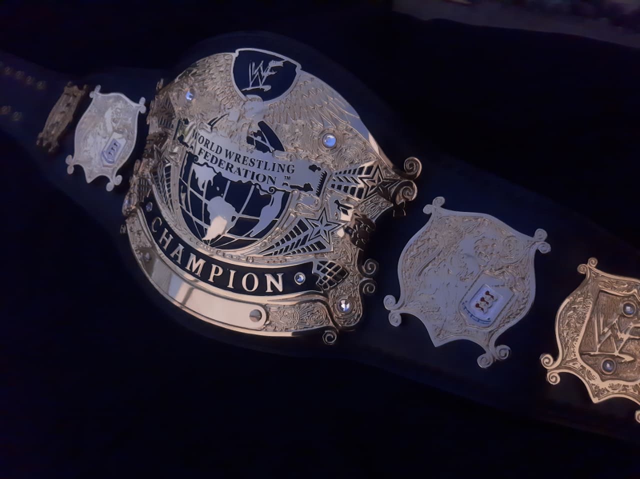 WWF undisputed Championship Replica Title Belt - THE BELTS BROTHERS LTD