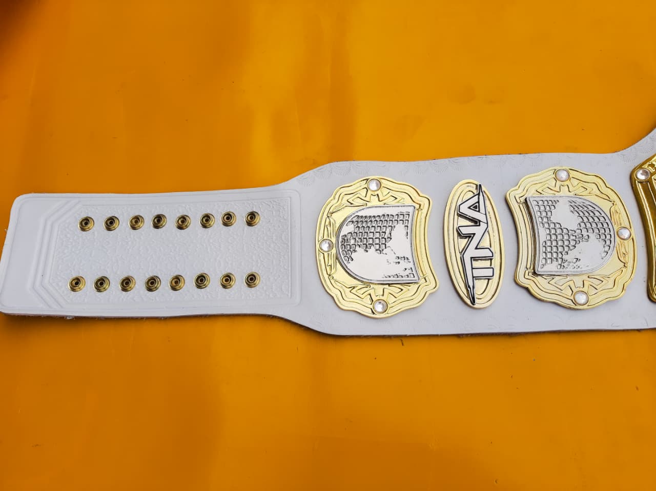 TNA White Strap Championship Replica Title Belt - THE BELTS BROTHERS LTD
