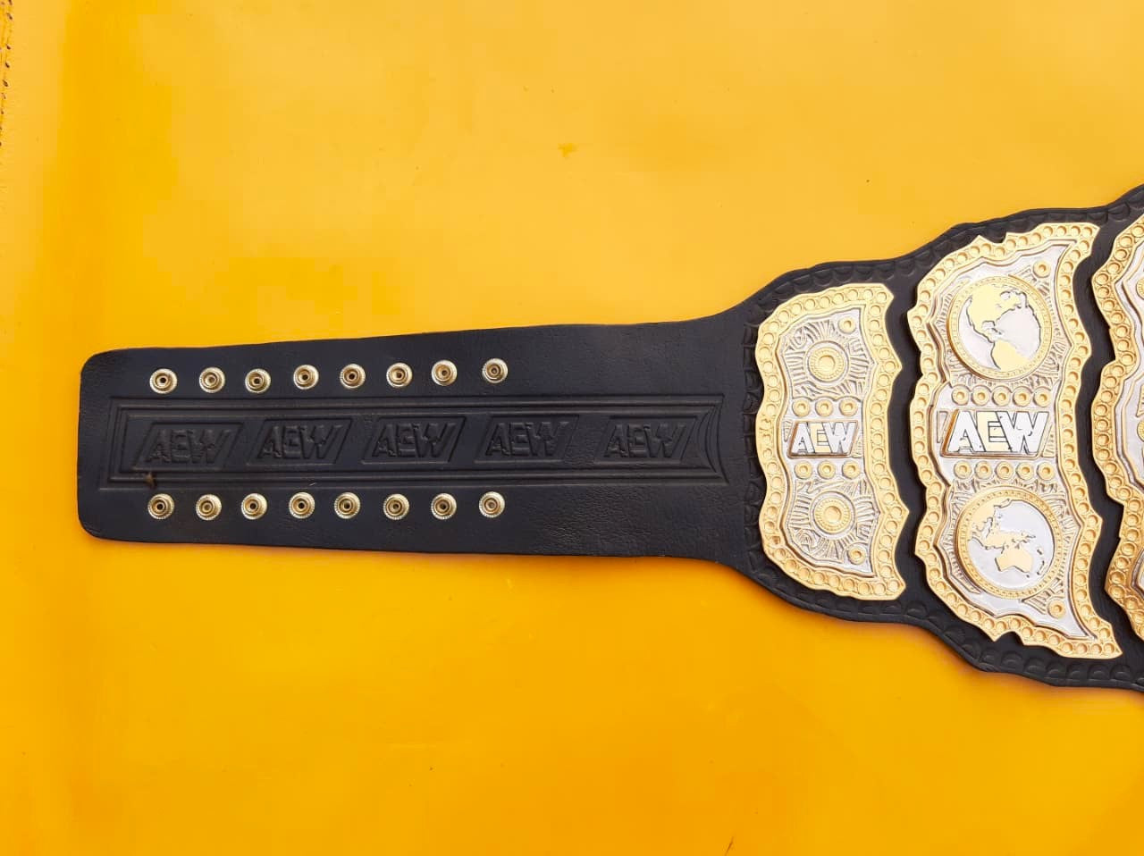 AEW Old Version Championship Replica Title Belt - THE BELTS BROTHERS LTD